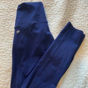 Navy fabletics leggings